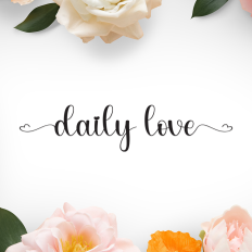 Daily Love | Script Font