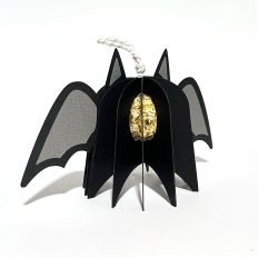 bat chocolate holder