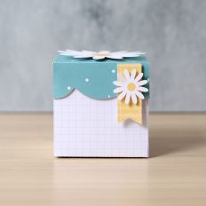 Large Cube Box Daisy