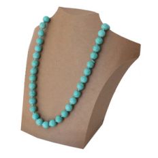 necklace display