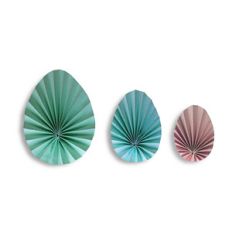 3 pleated accordion eggs