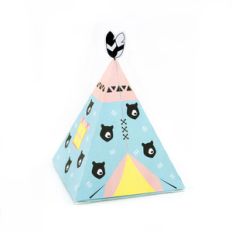 bear teepee box