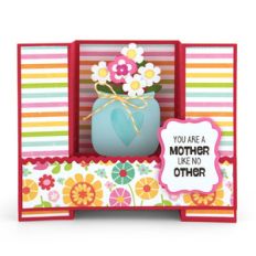 center box card mother flowers