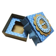 baby feet chocolate box