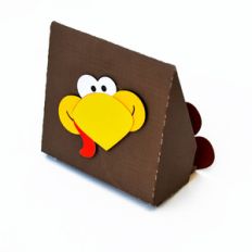 mcstuffin triangle box