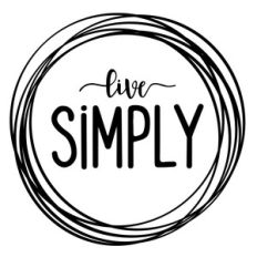 wreath live simply