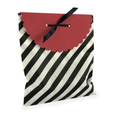 scalloped half circle bag topper