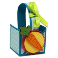 cross over basket with carrot