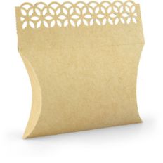 pillow box with lace edge