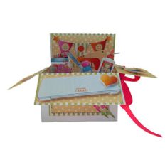 crafter's pop up card in a box