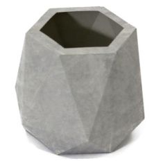 medium low poly vase