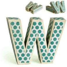 3d w letter box
