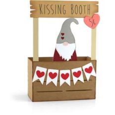 box card kissing booth gnome