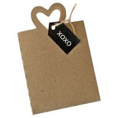 gift card holder with heart handle