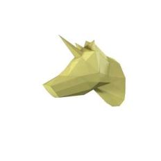 lowpoly unicorn