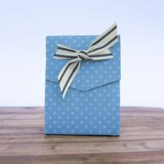 treat bag with ribbon slits