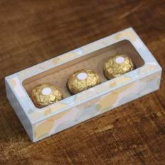 candy box - 3 candies