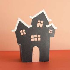 haunted house treat box