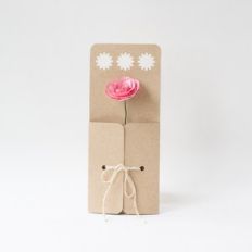 daisy flower envelope with string closure by farren celeste
