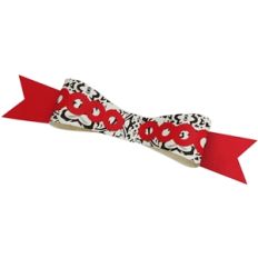 3d bow with scalloped overlay