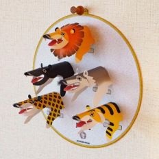 animal head wall art
