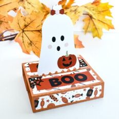Slide and Stand Card Little Ghost