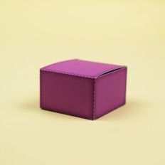 Flat cube box