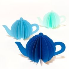 Tea pot display