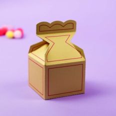 Candy box with lock (vertical)