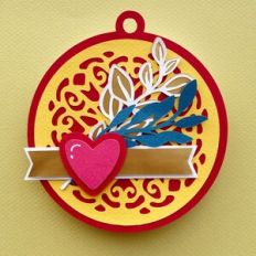 layered gift tag