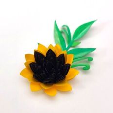 Spiral Flower 124 with foilage