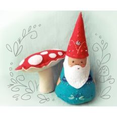 Gnome and Mushroom /Santa Claus felt sewing pattern