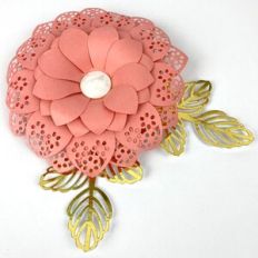 LACY FLOWER WITH FOLIAGE