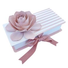 elegant floral box with divider