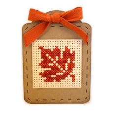 Tag Maple Leaf Cross Stitch