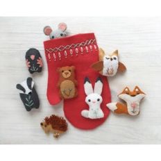 Mitten and felt animals sewing pattern