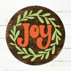 Joy Round Wreath Retro