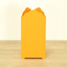 Vertical Table Display with Bottom Stands | 2