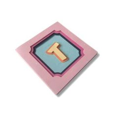 ALPHABET CARD WITH DISPLAY - T