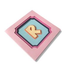 ALPHABET CARD WITH DISPLAY - R