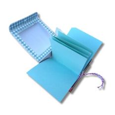 BOX MINI ALBUM WITH DISPLAY - 13X13X3,5CM