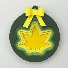 Layered Chestnut Leaf Ornament
