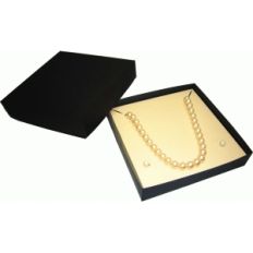 necklace and earring gift box