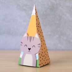 Pyramid Box