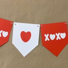Valentine's Pennant 01