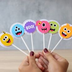 Cupcake topper