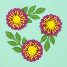 FLOWER 200 WITH FOLIAGE