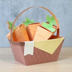 Basket + Mini Carrots