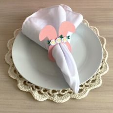 FLORAL BUNNY NAPKIN HOLDER 2