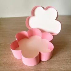 Box flower